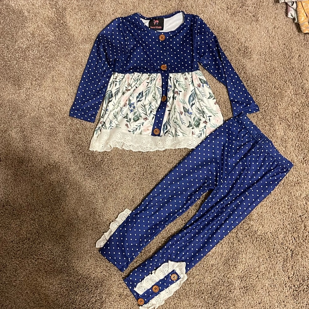Cute floral and polka dot outfit